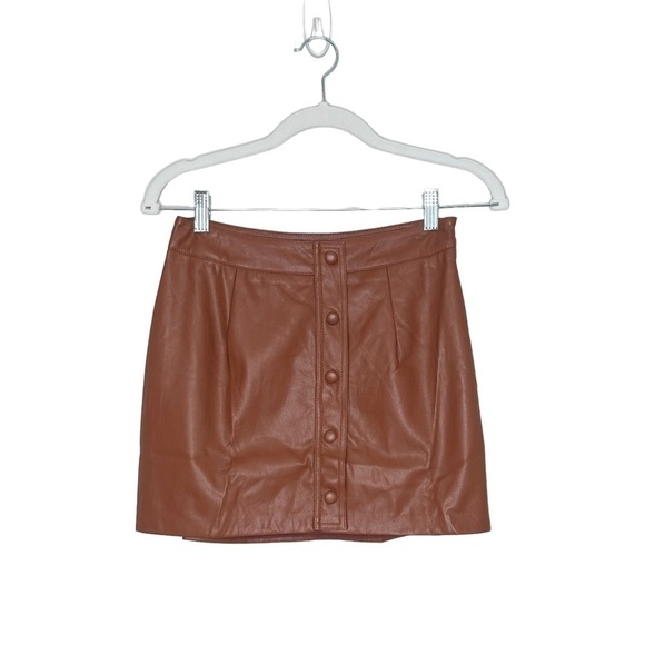NEW Lulu's XS Most Fab Clay Brown Vegan Leather Button Front Skirt - Picture 2 of 5